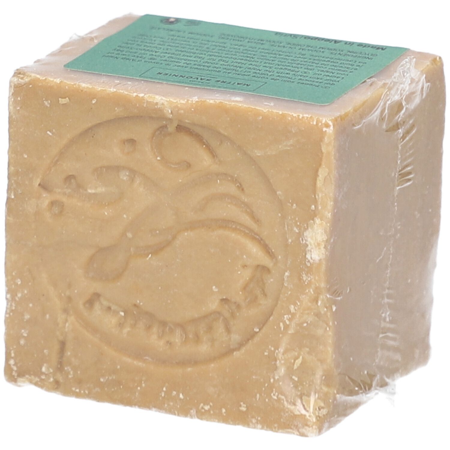 Blokzeep verpakt in folie. Een logo is in de zeep geperst.