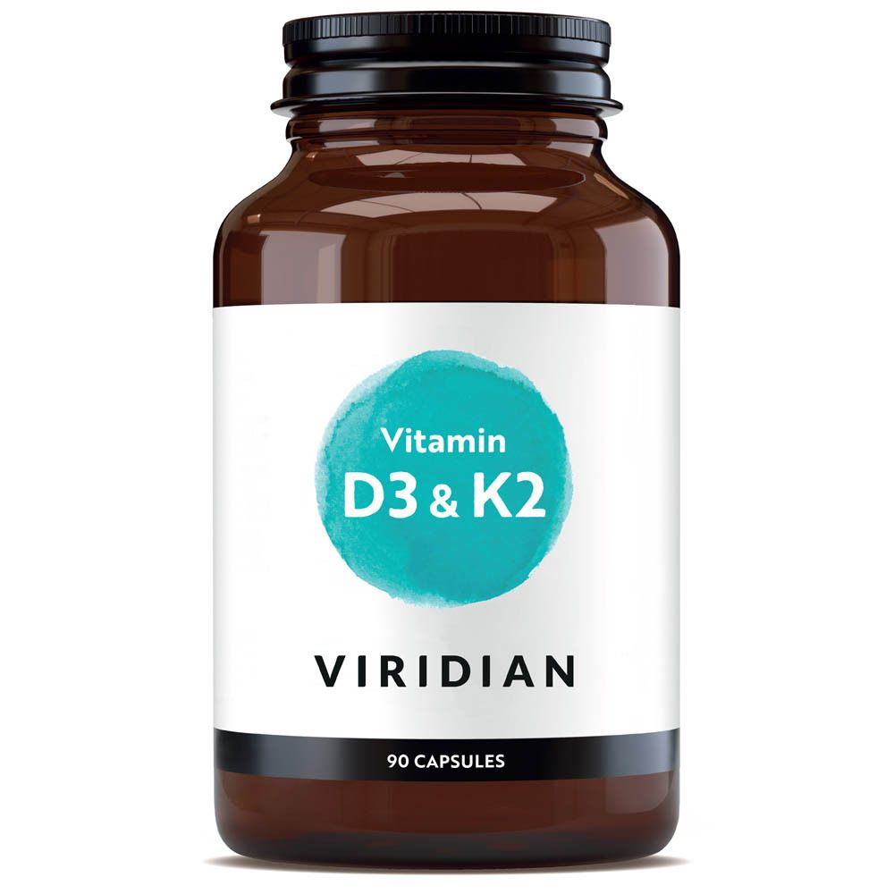 Flacon en verre brun avec bouchon noir. Étiquette "Vitamin D3 & K2" et "Viridian". 90 capsules.