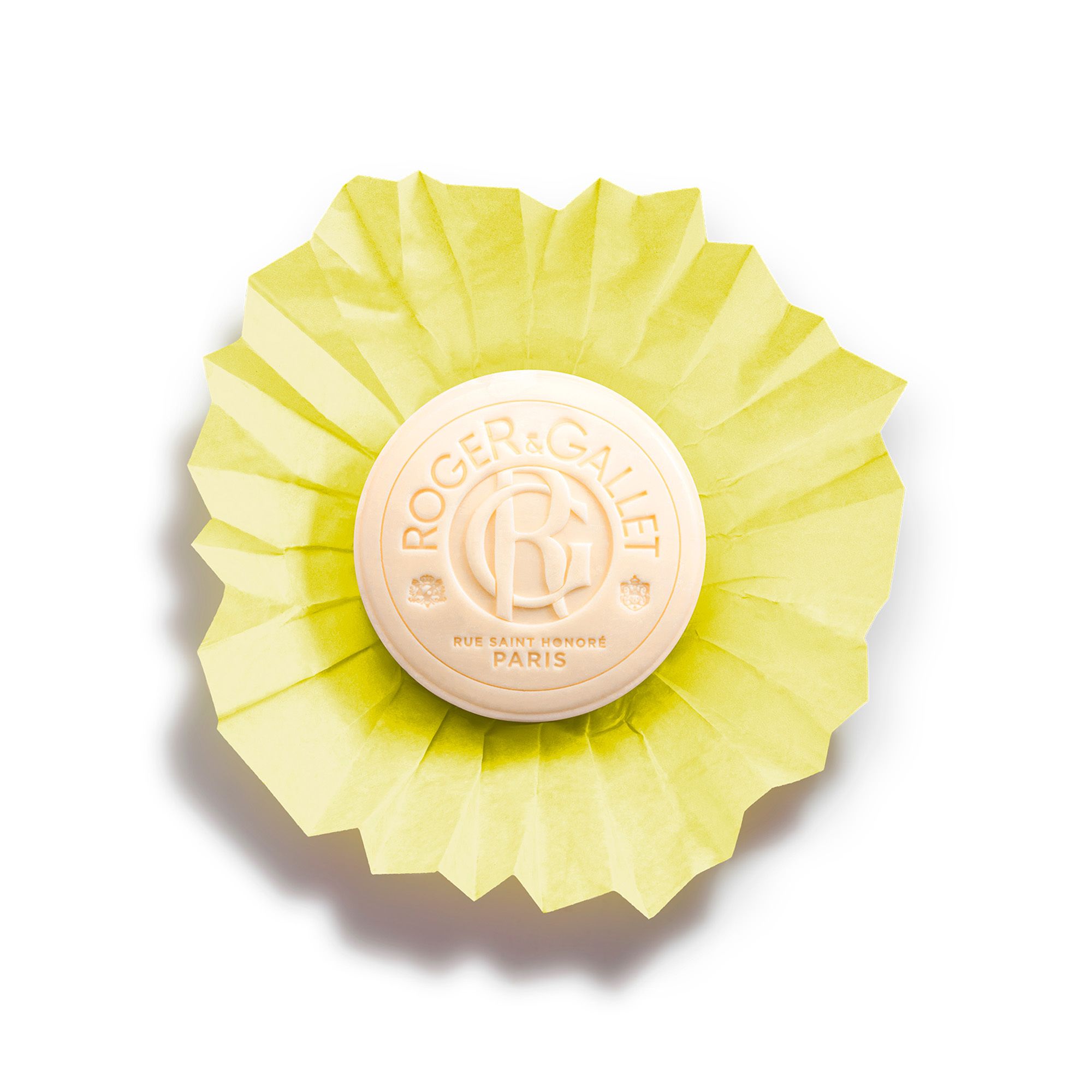 Savon rond, jaune, emballé. Inscription: Roger & Gallet, Fleur d'Osmanthus.