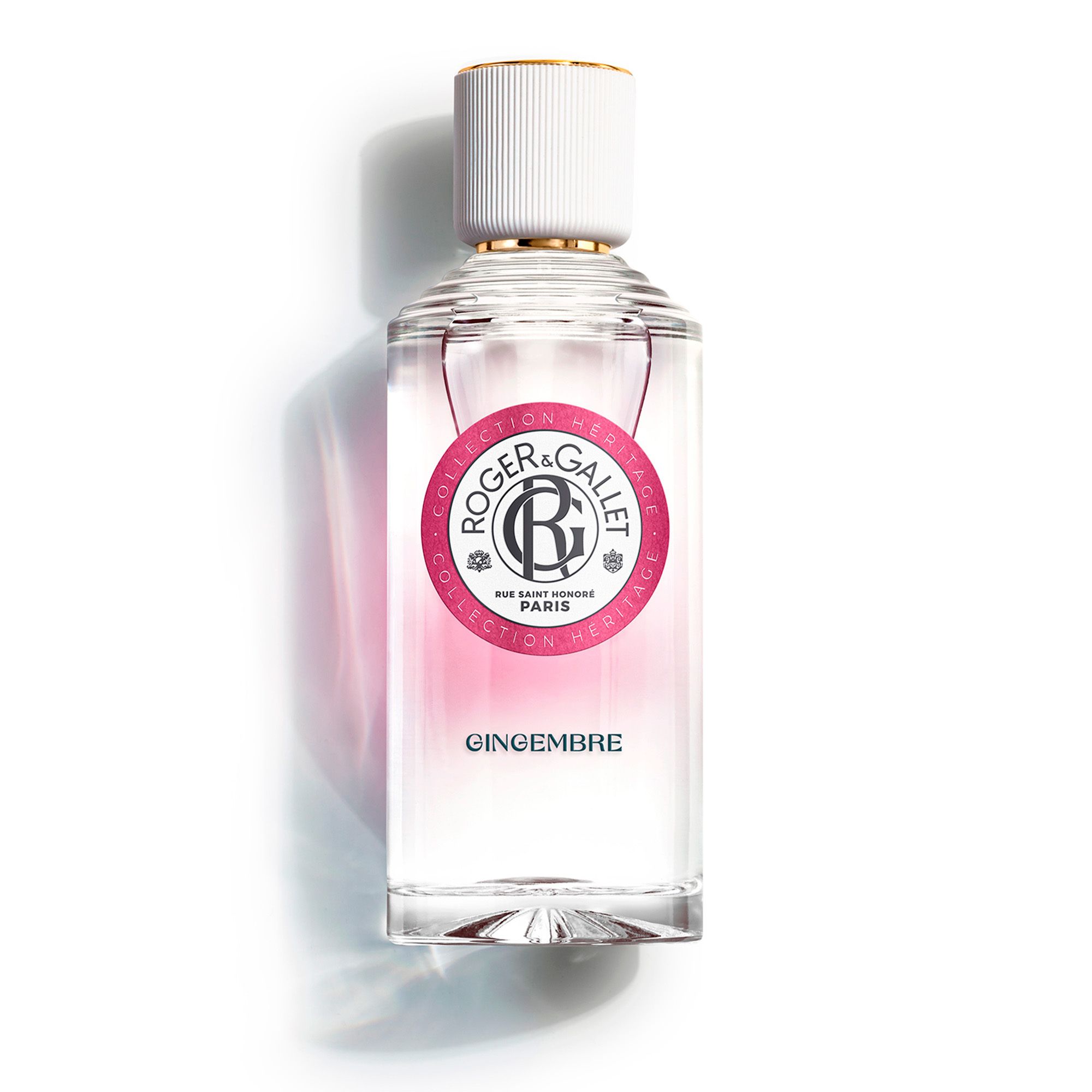 Flacon de parfum avec bouchon blanc. Logo et texte. Sur fond blanc.
