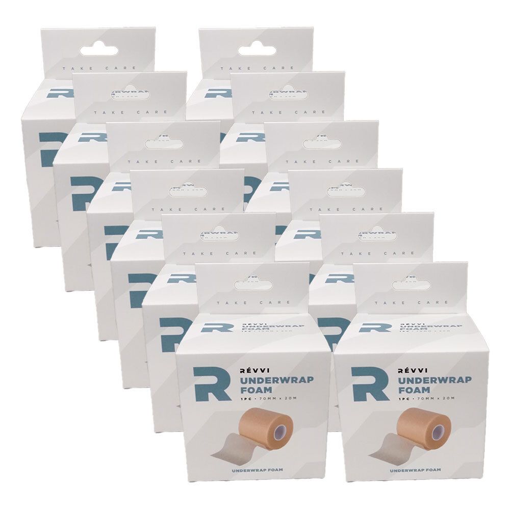 Plusieurs boîtes blanches avec image du produit et texte. Inscription : RÉVVI Underwrap Foam. Rouleau de bandage en mousse visible.
