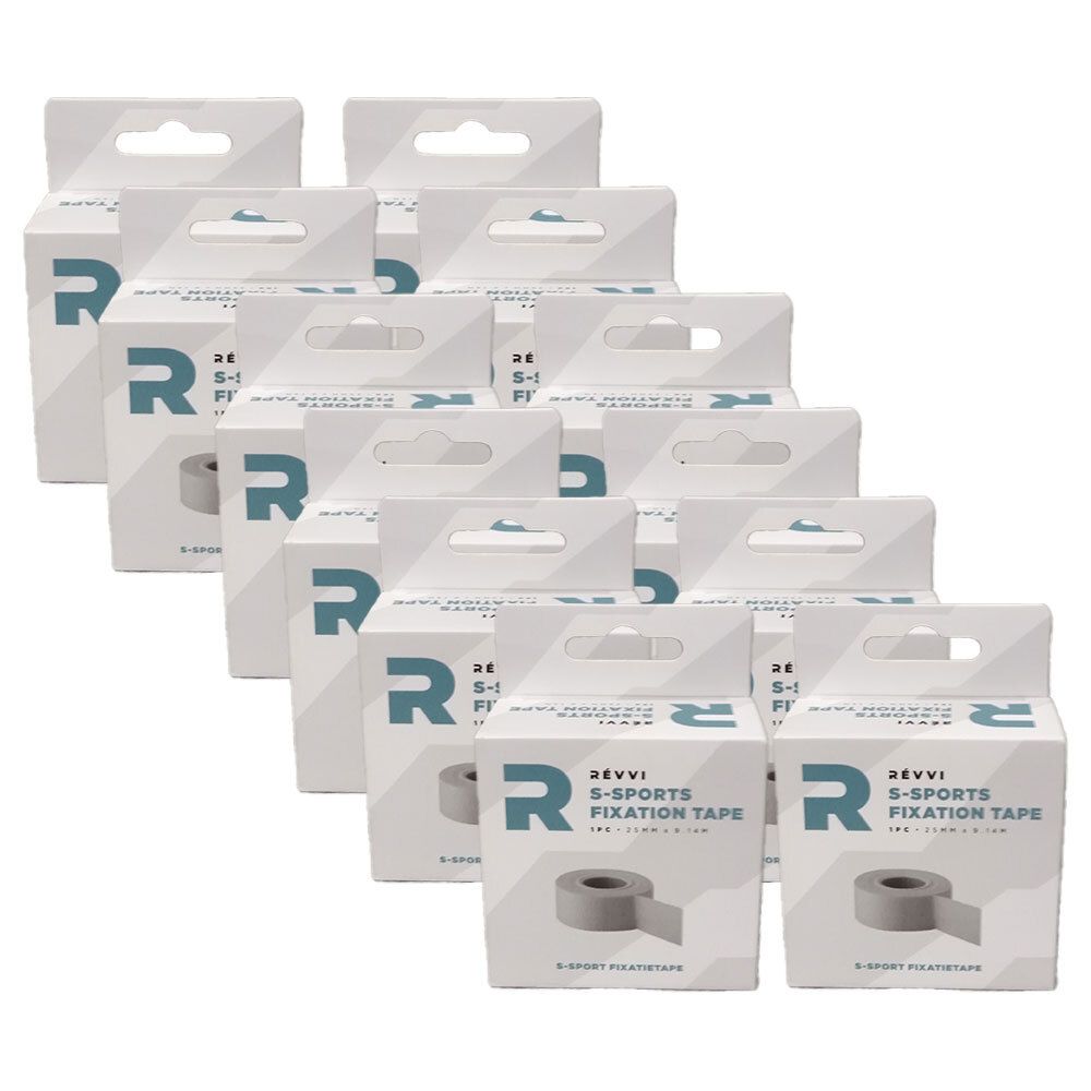 Meerdere productverpakkingen met het logo en de tekst S-Sports Fixation Tape. De verpakkingen zijn wit met een grijze tape.