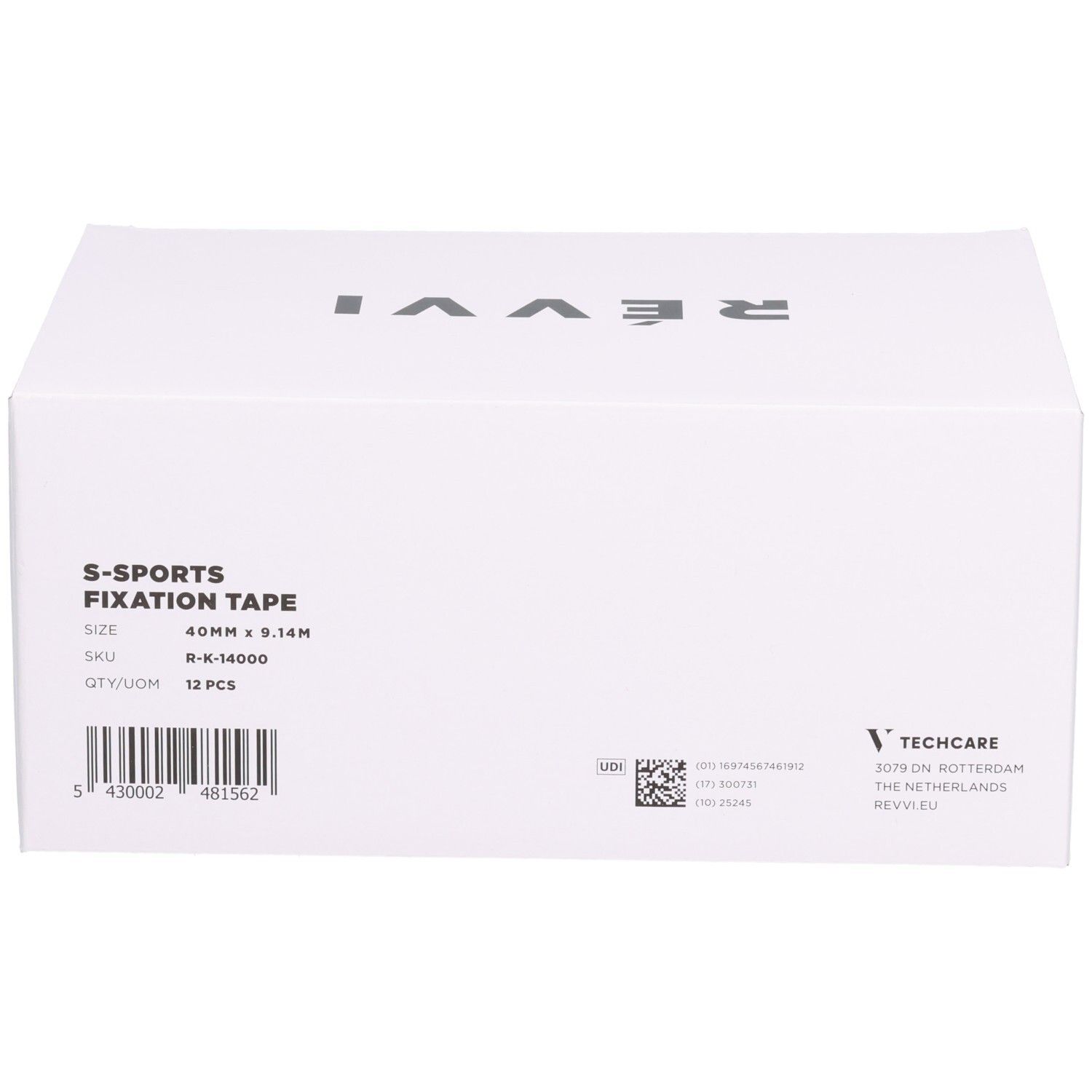 Witte doos met tekst: RÉVVI, S-SPORTS FIXATION TAPE, 40mm x 9.14m, 12 stuks. Barcode en contactgegevens. Verpakking.
