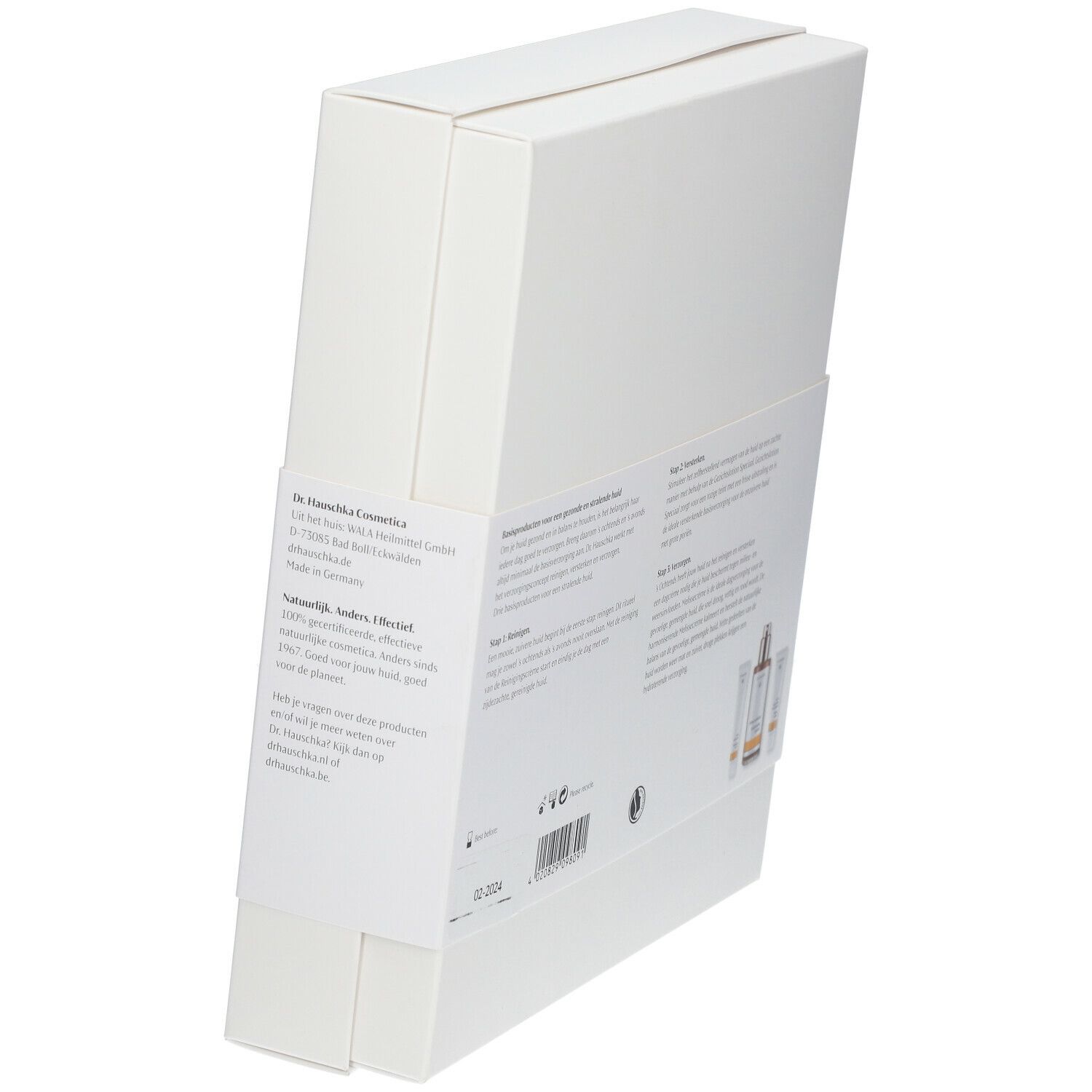 Boîte blanche avec texte et illustrations. Dos avec texte et illustrations de produits.