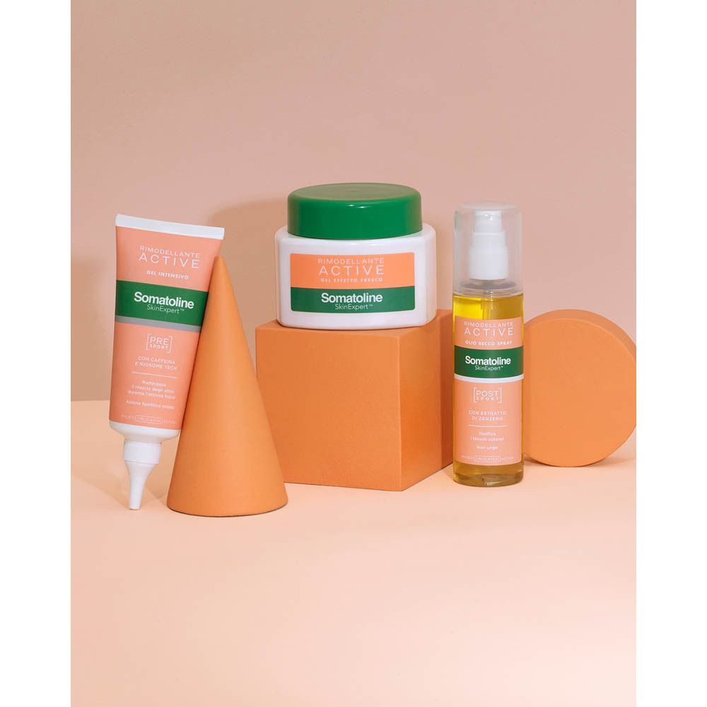 Trois produits sur des formes géométriques orange. Inscription: REMODELANT ACTIVE GEL EFFET FRAIS, Somatoline Cosmetic.