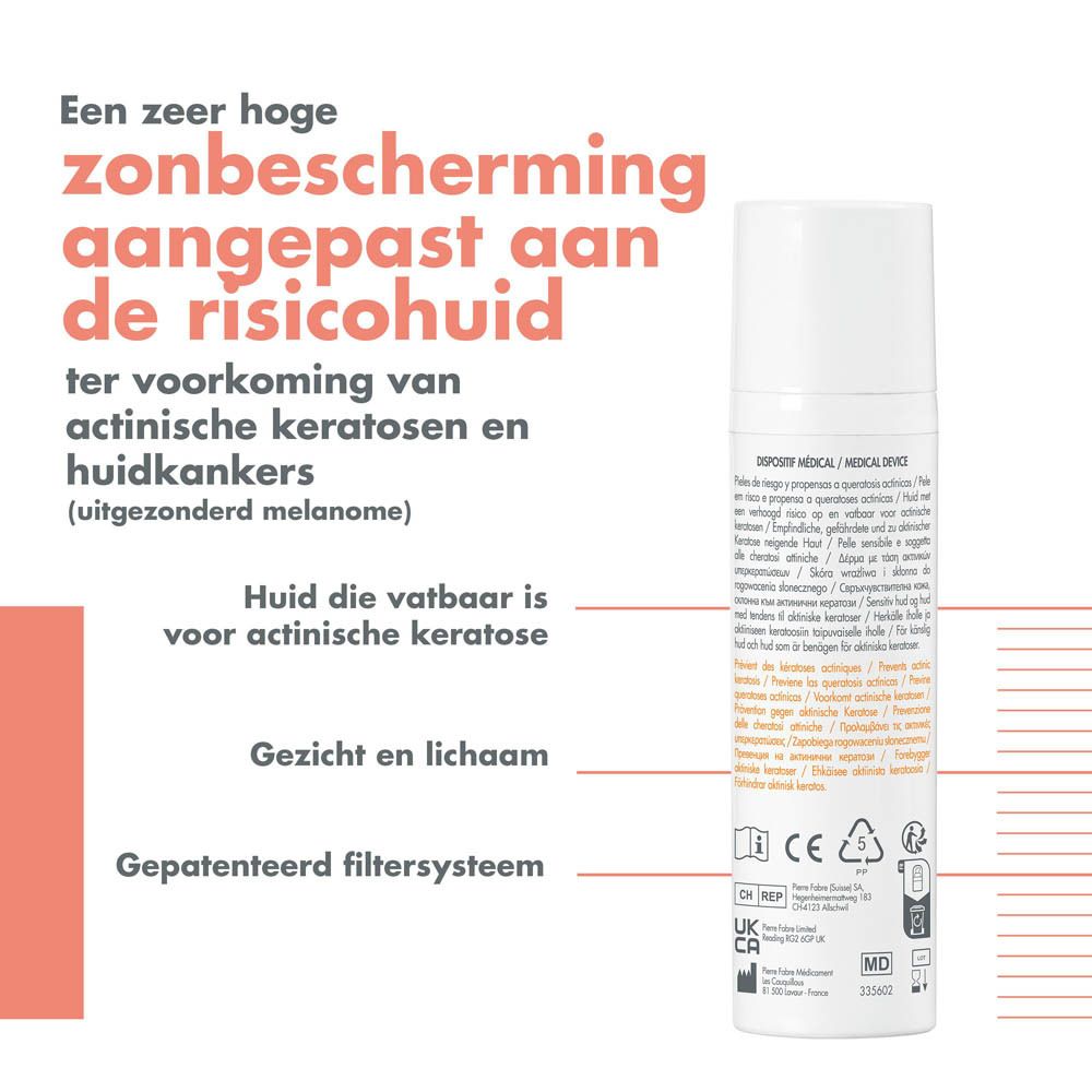 Achterkant van de fles Avène Solaire Sunsimed KA SPF 50+. Tekst en symbolen.