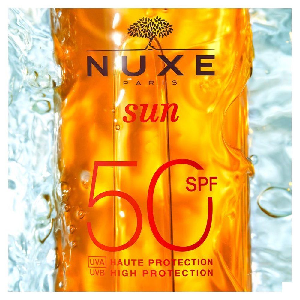 Huile Solaire Nuxe SPF 50, flacon spray 150ml.