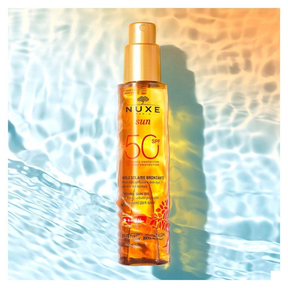 Huile Solaire Nuxe SPF 50, flacon spray 150ml.