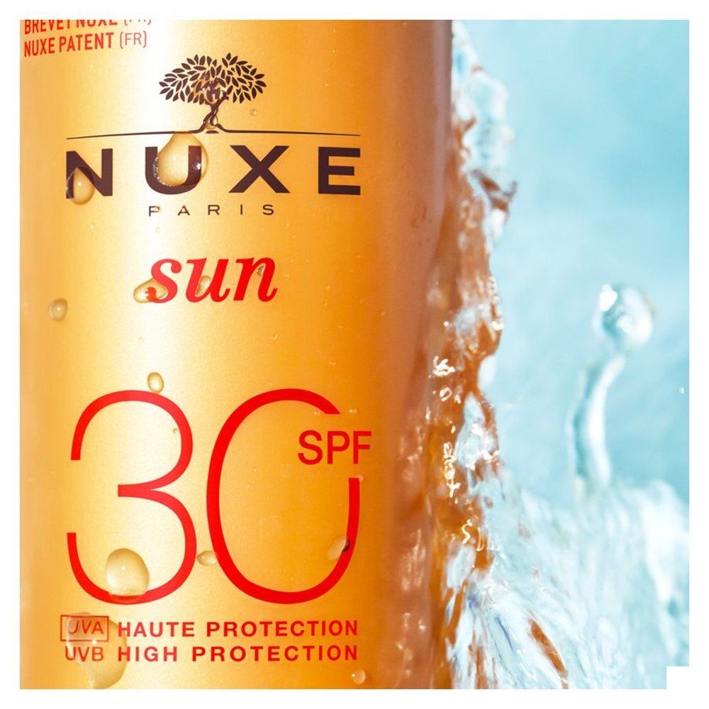 Achterkant van de Nuxe zonnebrandspray SPF 30, 150ml.