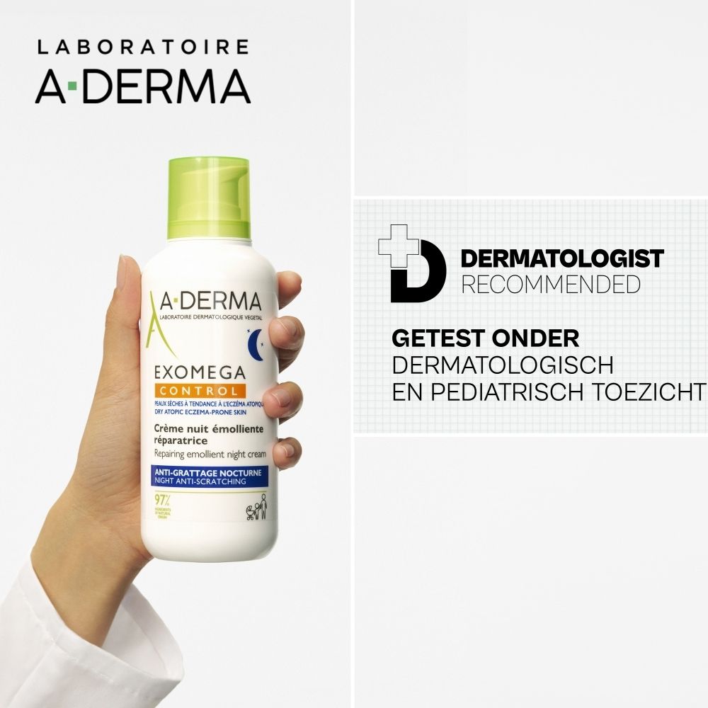 A-Derma Exomega Control nachtcrème. Witte fles met groene dop. Productlabels zichtbaar.
