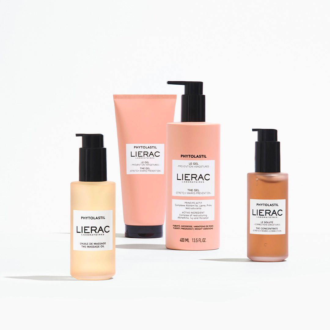 Verschillende producten: fles, tube, fles. Tekst: Lierac, Phytolastil, massageolie, gel.