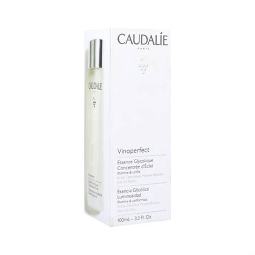 Product met verpakking. Opschrift: Caudalie, Vinoperfect, Essence Glycolique. 100ml.