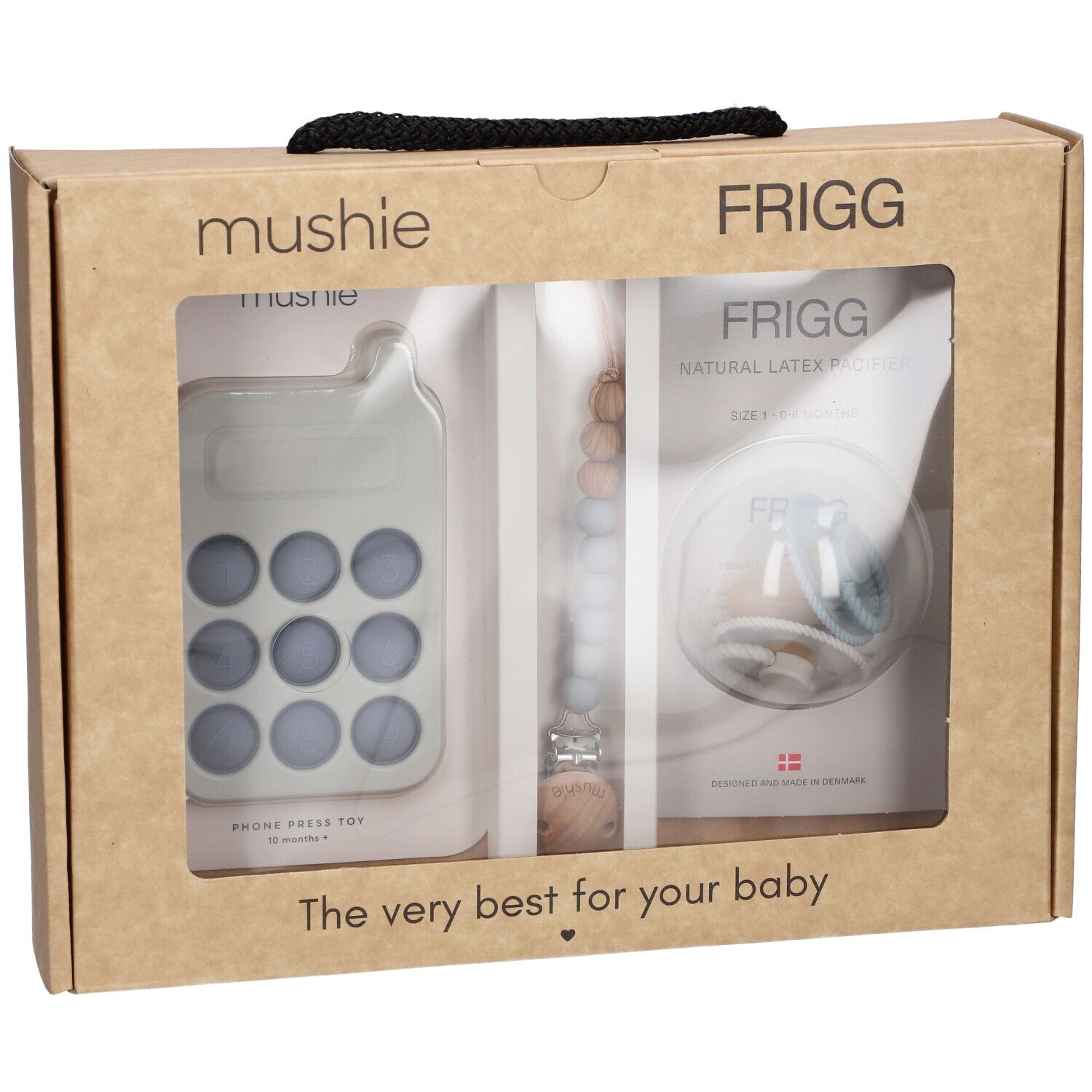 Cadeauset voor baby's. Bevat bijtring, fopspeen en speenkoord. Blauw en houtkleurig. Verpakt in bruine doos met handvat.