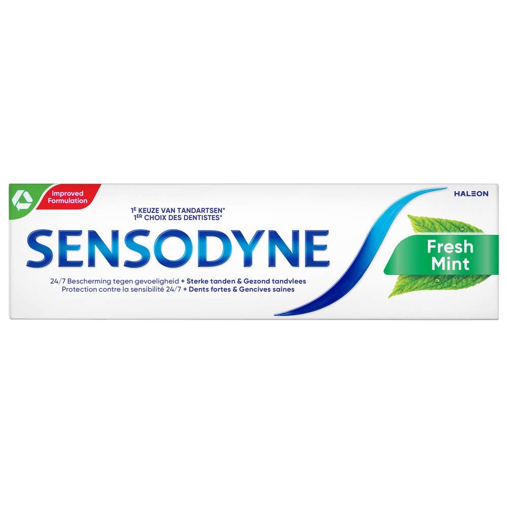 Sensodyne Fresh Mint tandpasta tube. Witte tube met blauw logo en groene accenten. Tekst: Fresh Mint.
