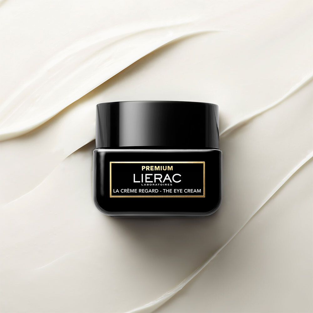 Zwarte pot met crème. Crème met golfvormige structuren. Opschrift: LIERAC PREMIUM.