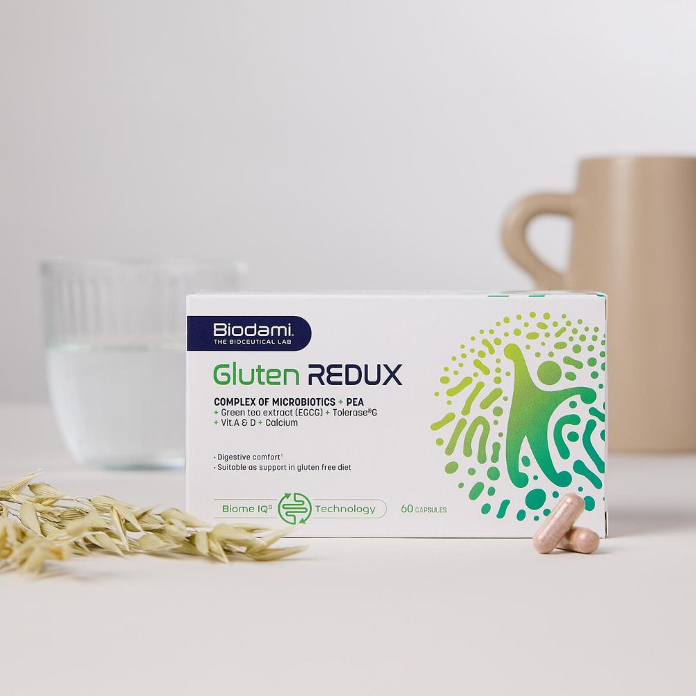 Witte doos met « Biodami Gluten Redux » en capsules. Bevat 60 capsules. Opschrift: « Complex van micro-organismen + PEA + Groene thee extract + Vit. A & D + Calcium ».
