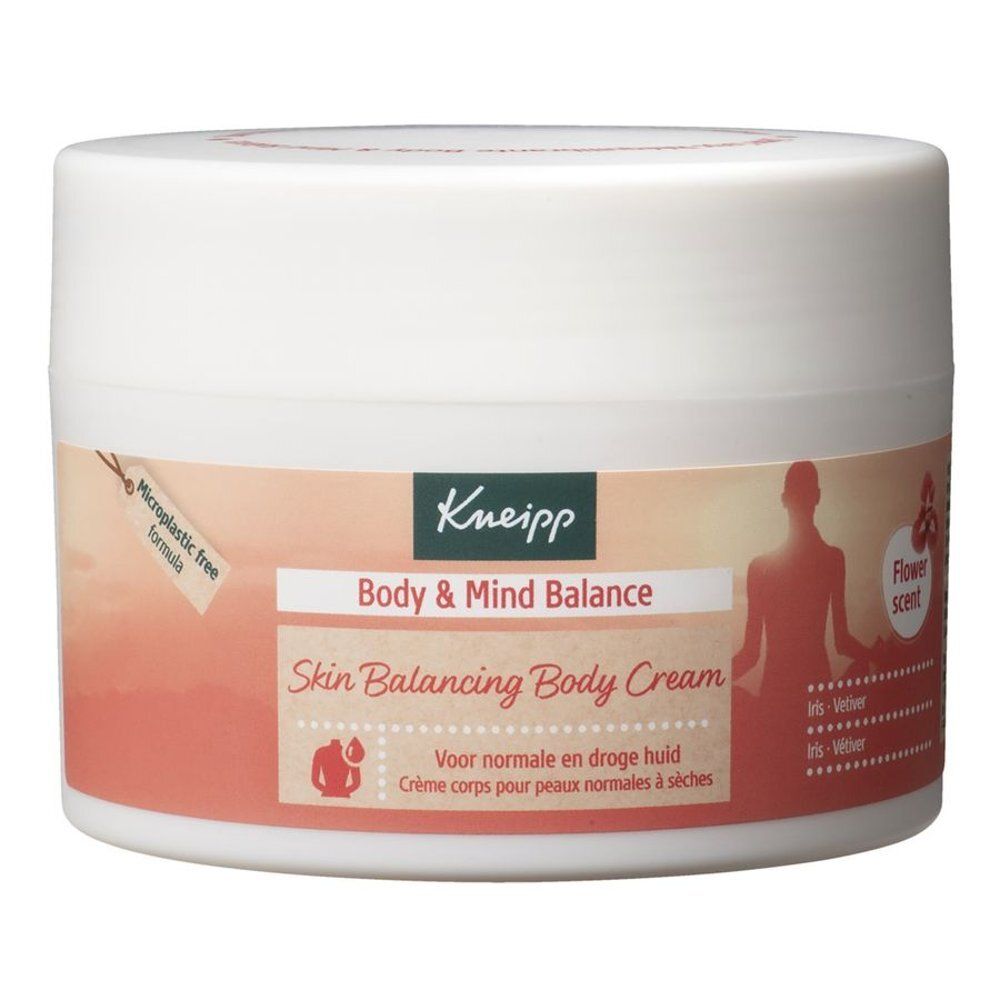 Pot blanc Kneipp Body & Mind Balance. Texte: Skin Balancing Body Cream. Inscription: Microplastic free formula. Parfum floral.