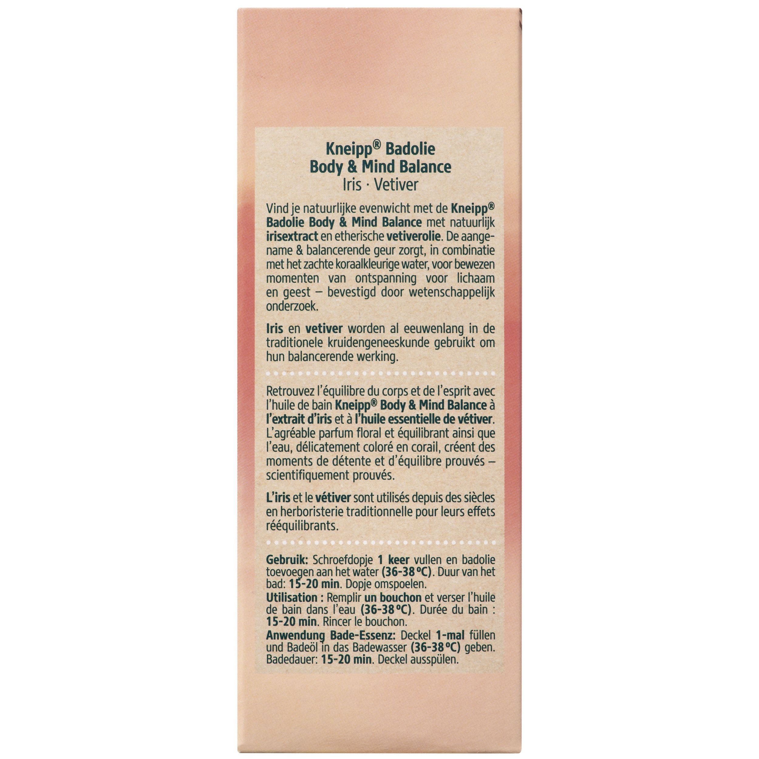 Emballage du produit. Impression avec nom, logo et texte en plusieurs langues.