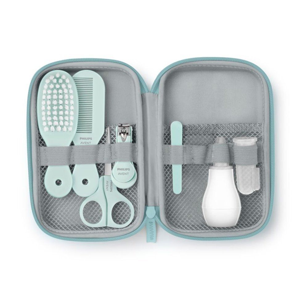 Philips Avent Baby Care Set, geopend. Neusspray, kam, borstel, schaar, nagelknipper.