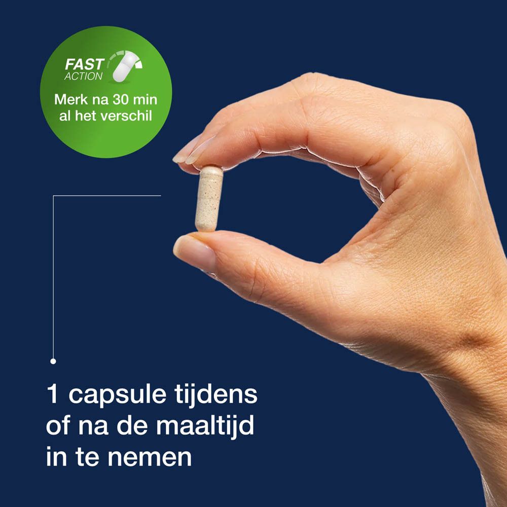 Hand houdt een capsule vast. Groene cirkel met tekst. Blauwe achtergrond.