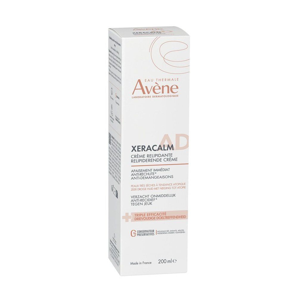 Boîte Avène Xeracalm AD Crème Relipidante. Carton blanc avec nom et logo. 200ml.
