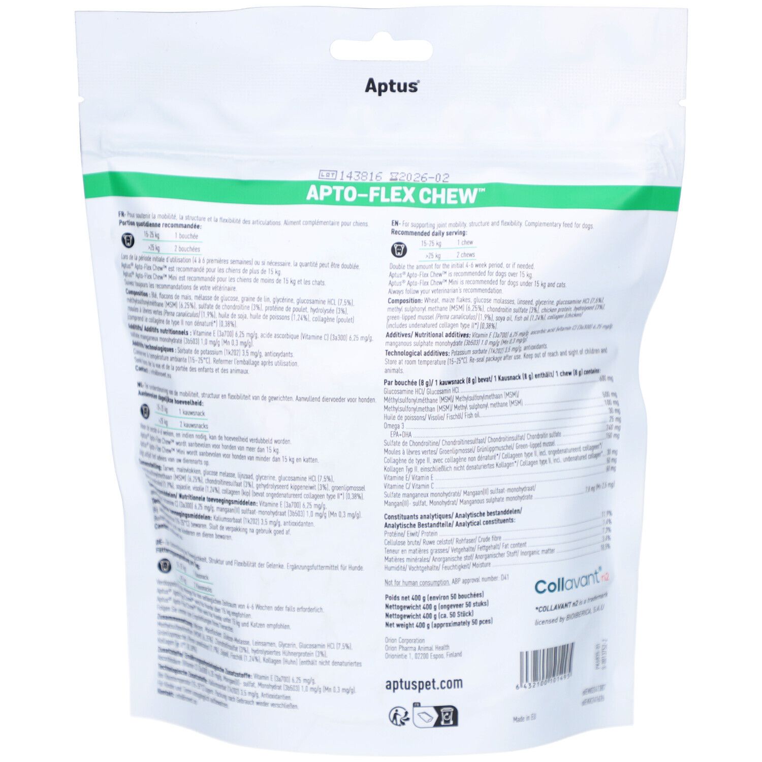 Achterkant van de Aptus Apto-flex Chew verpakking. Wit, met tekst in verschillende talen. Bevat informatie over ingrediënten en dosering.