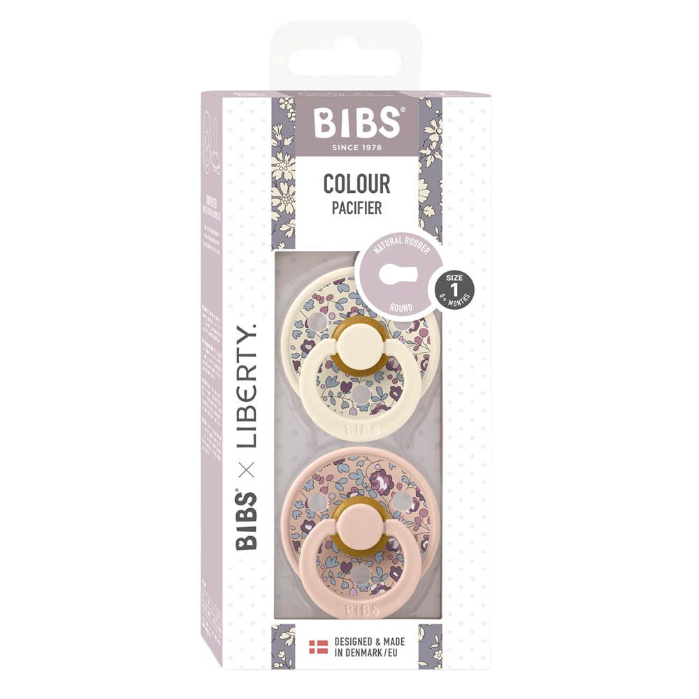 BIBS Liberty Eloise Blush Duo. Verpakking met twee fopspenen. Venster toont twee fopspenen met bloemmotief.