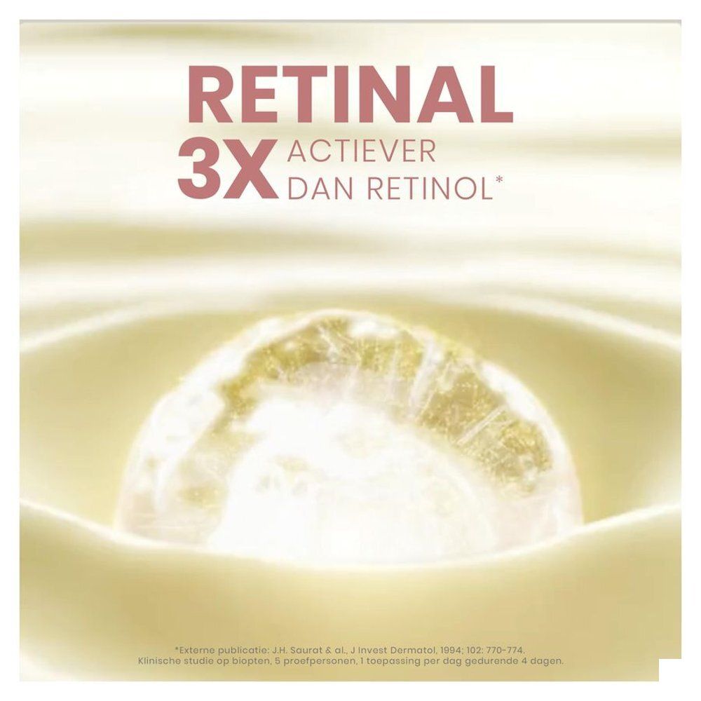 Product en vrouw. Tekst: La peau paraît 7 ans plus jeune.