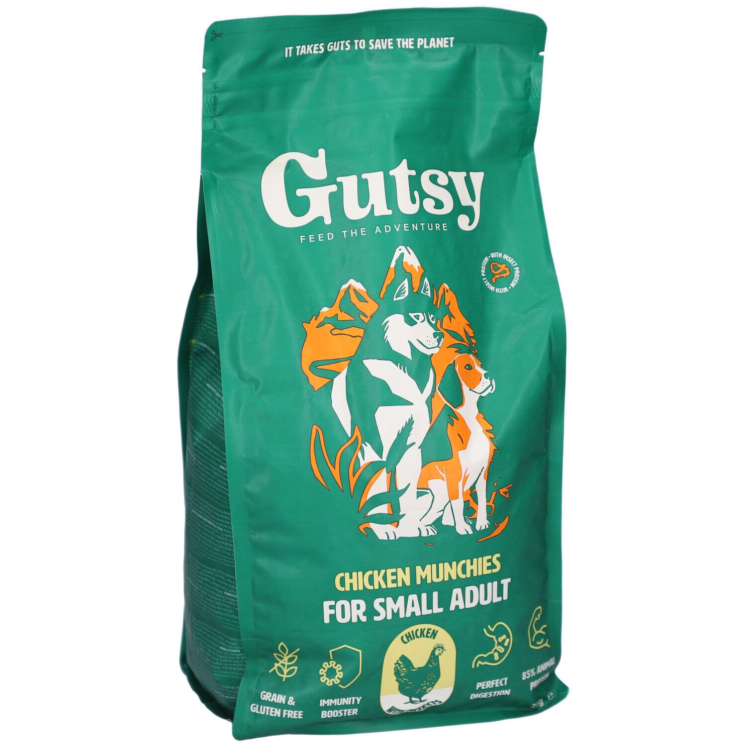 Sac vert Gutsy Chicken Munchies pour petits chiens adultes. Illustration de chiens et montagnes. Texte: Grain & Gluten Free.