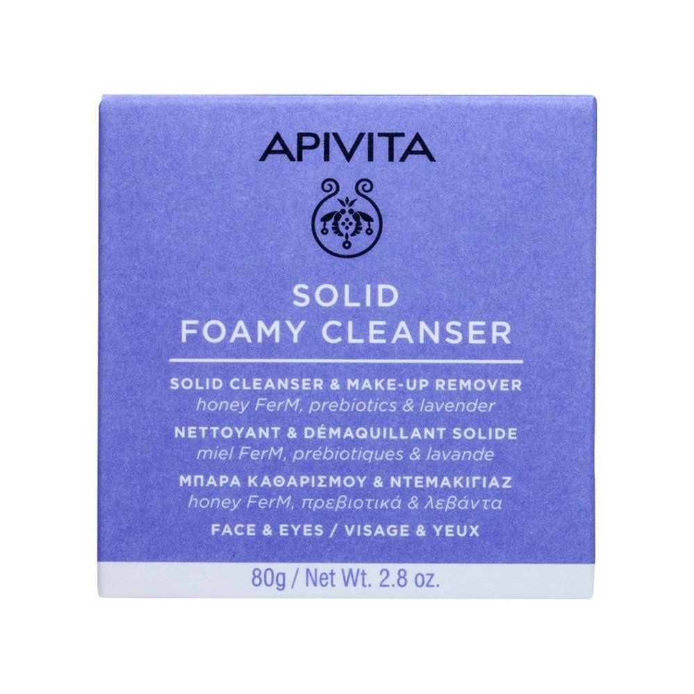 Voorkant van de paarse doos. Opschrift: APIVITA, SOLID FOAMY CLEANSER. Meertalige tekst. 80g/2.8 oz.