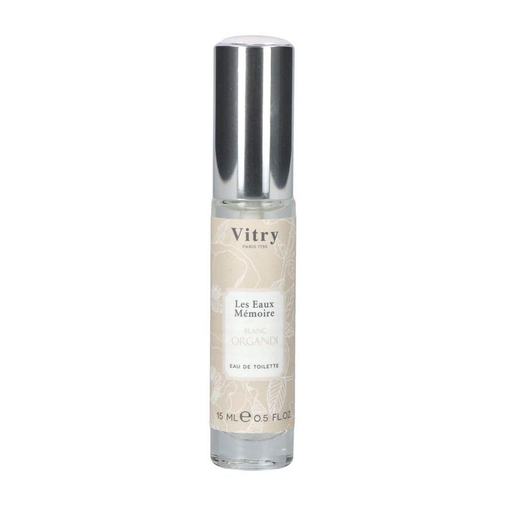 Parfumflesje met zilverkleurige dop. Op het etiket staat "Vitry Les Eaux Mémoire Blanc Organdi Eau de Toilette".