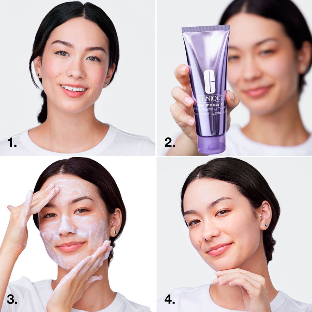Instructions en quatre étapes pour le nettoyage du visage avec un produit Clinique. Montre les étapes d'application.