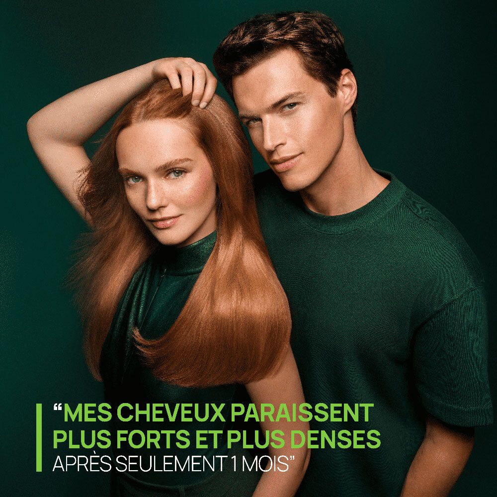 Couple. Texte: Mes cheveux paraissent plus forts et plus denses après 1 mois.
