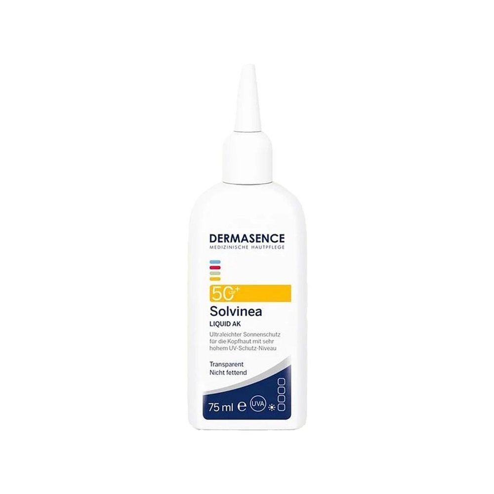 Witte fles met doseertuit. Opschrift: Dermasence, Solvinea Liquid AK SPF50+, 75 ml, UVA-keurmerk.