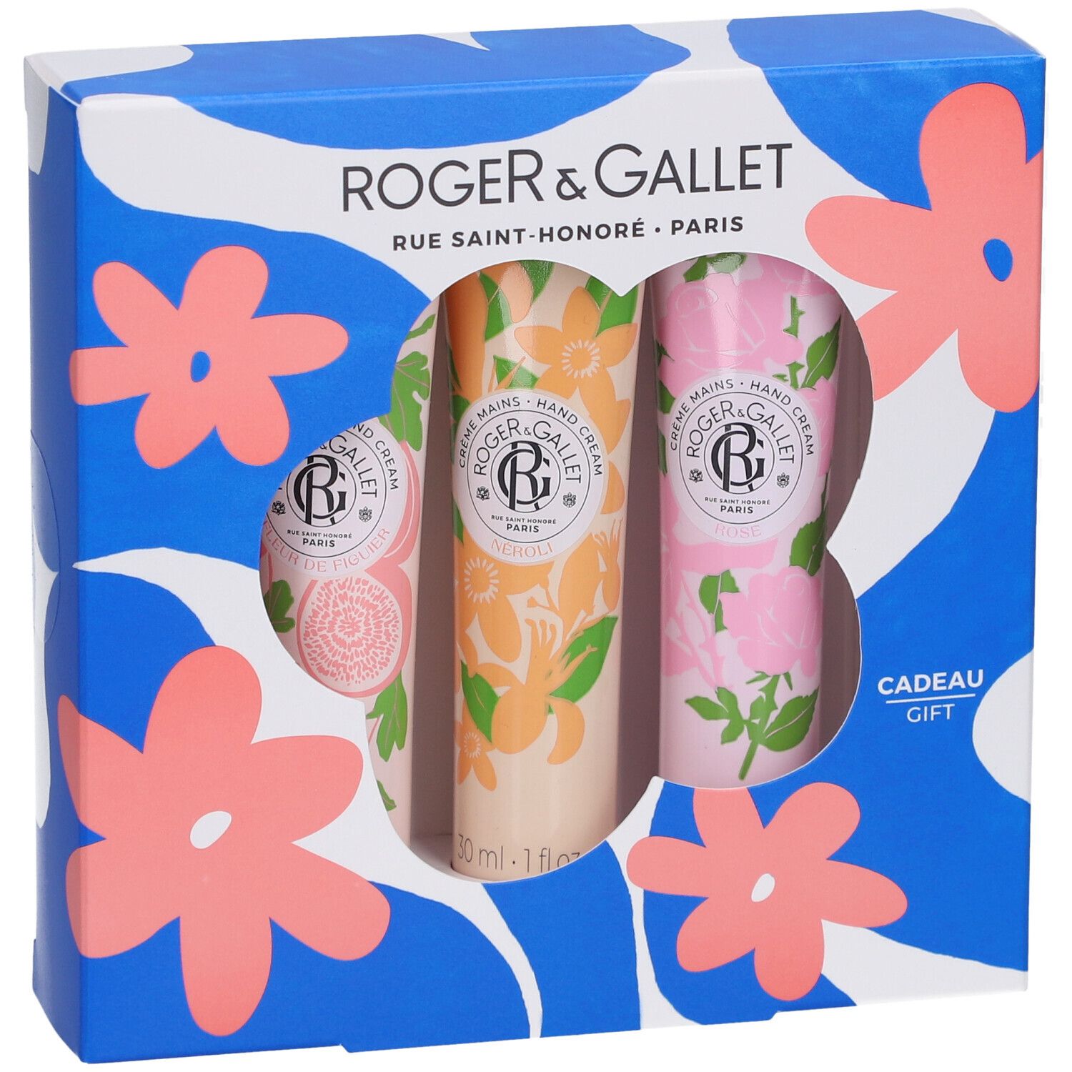 Cadeauset met drie handcrèmes. Blauwe verpakking met bloemenpatroon en venster. Merk Roger & Gallet.
