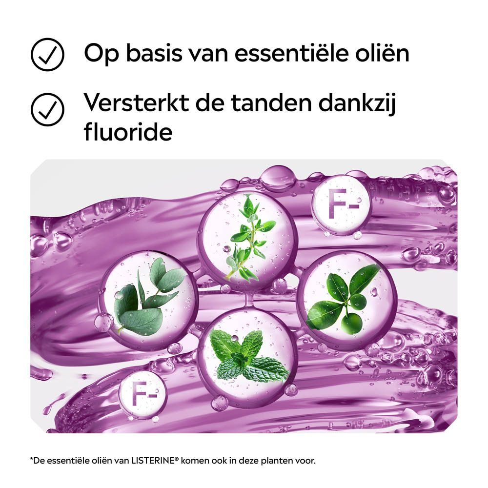 Listerine Total Care mondwater 80ml, op basis van essentiële oliën.