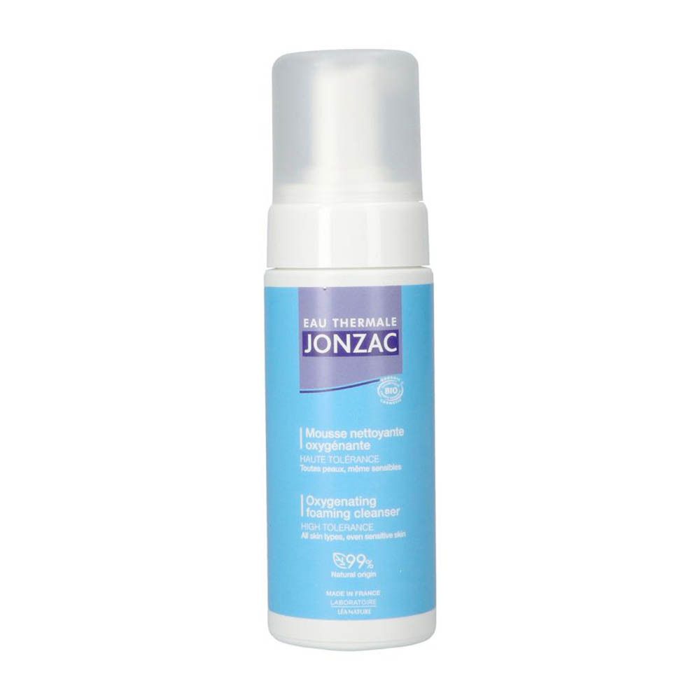 Flacon de mousse nettoyante oxygénante. Inscription : Eau Thermale Jonzac, Mousse nettoyante oxygénante, Oxygenating foaming cleanser.