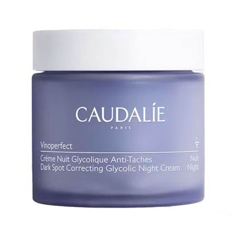 Pot de crème avec couvercle blanc. Inscription : CAUDALIE PARIS, Vinoperfect, Crème Nuit Glycolique Anti-Taches, Dark Spot Correcting Glycolic Night Cream.