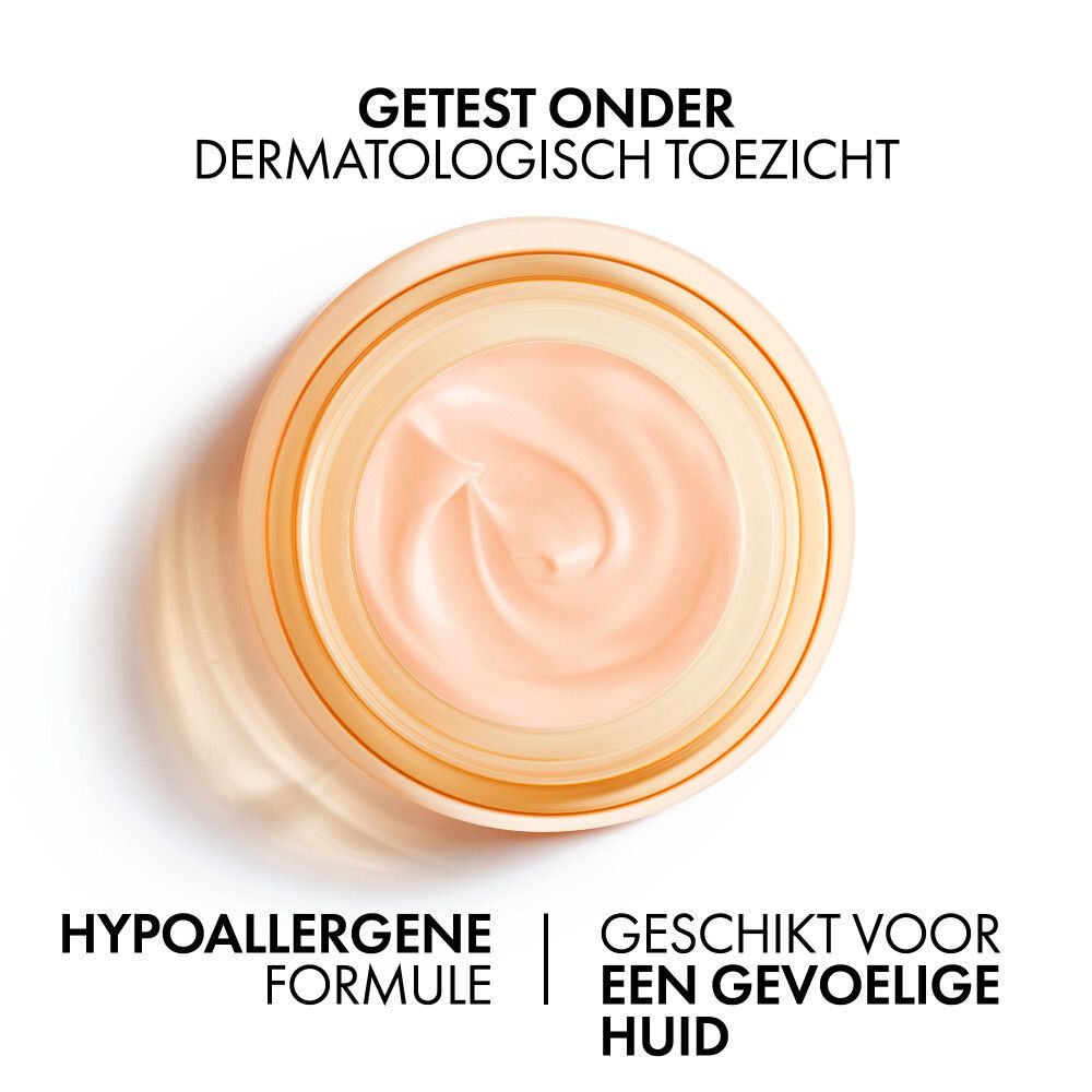Verpakking en pot. Opschrift: Vichy, Neovadiol Crème Raffermissante Anti-Taches SPF 50. 50 ml.