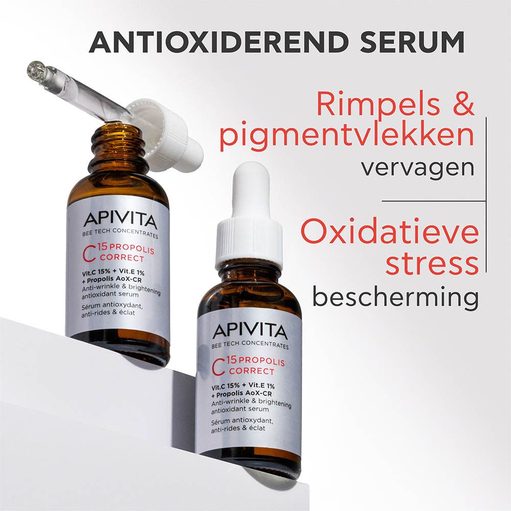 Apivita C15 Propolis Correct Serum: bruine glazen fles met witte druppeltop. Zilveren etiket met productinformatie.