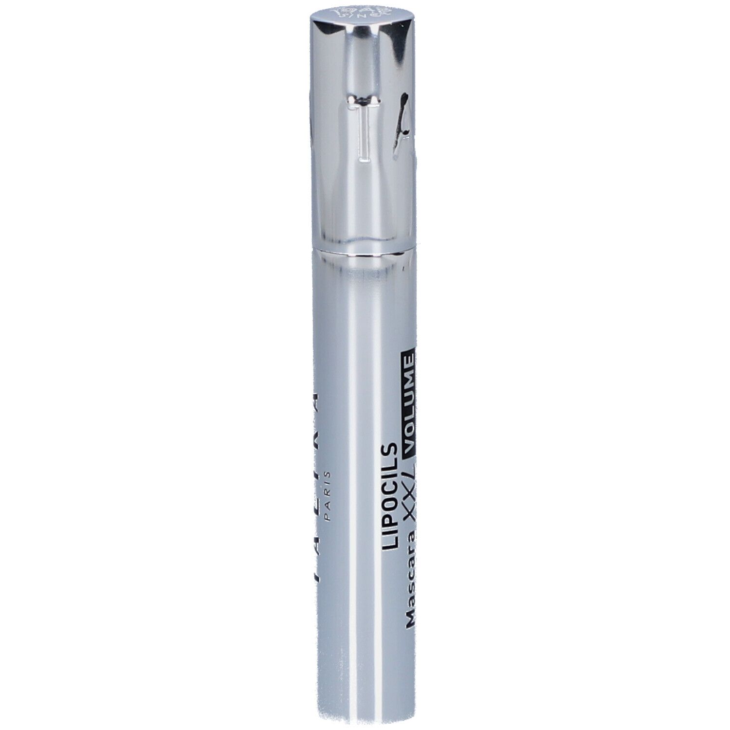 Tube de mascara argenté avec texte noir : Lipocils XXL Volume. Bouchon avec gravure : KA.