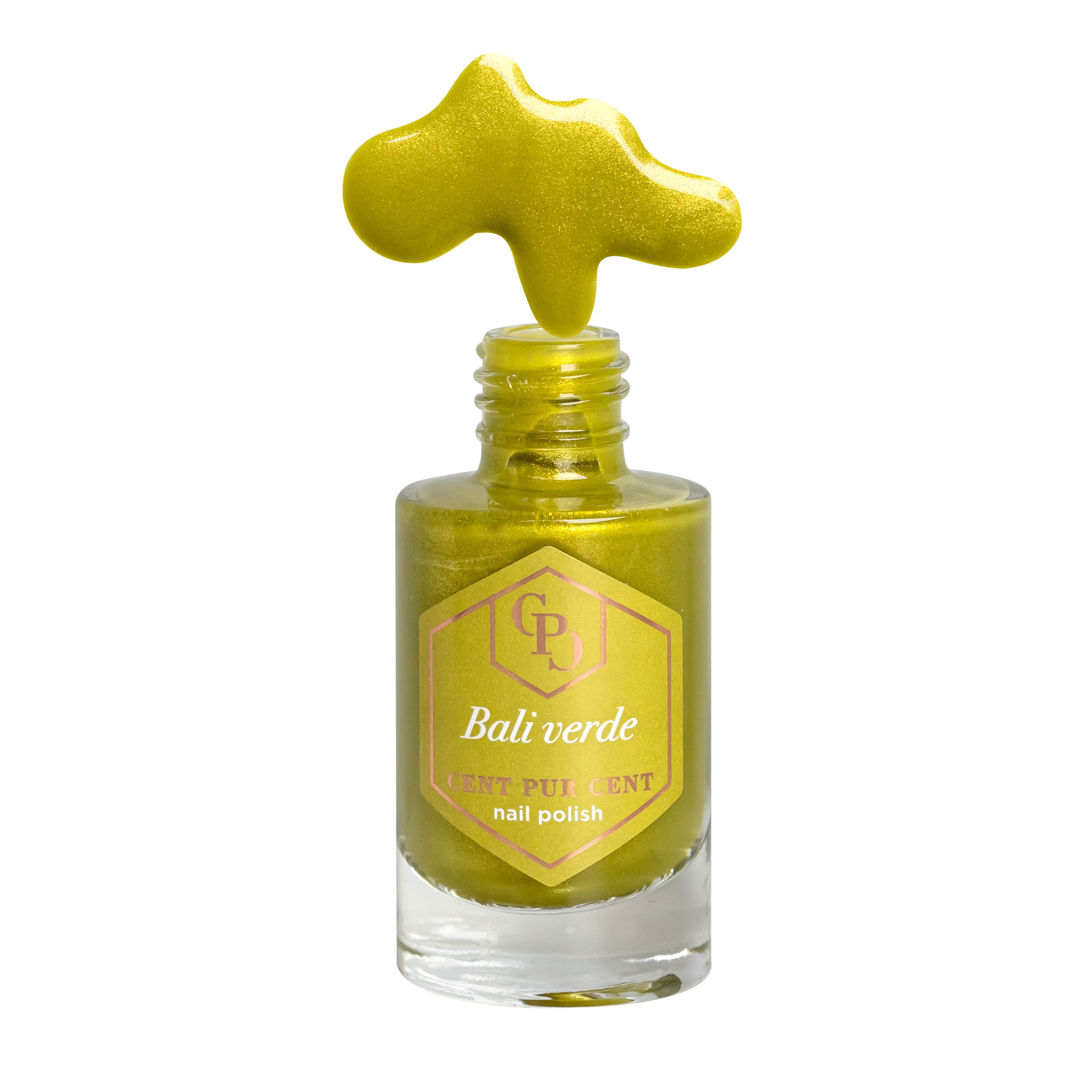 Vernis à ongles vert dans un flacon en verre avec bouchon blanc. Étiquette avec nom du produit et logo.