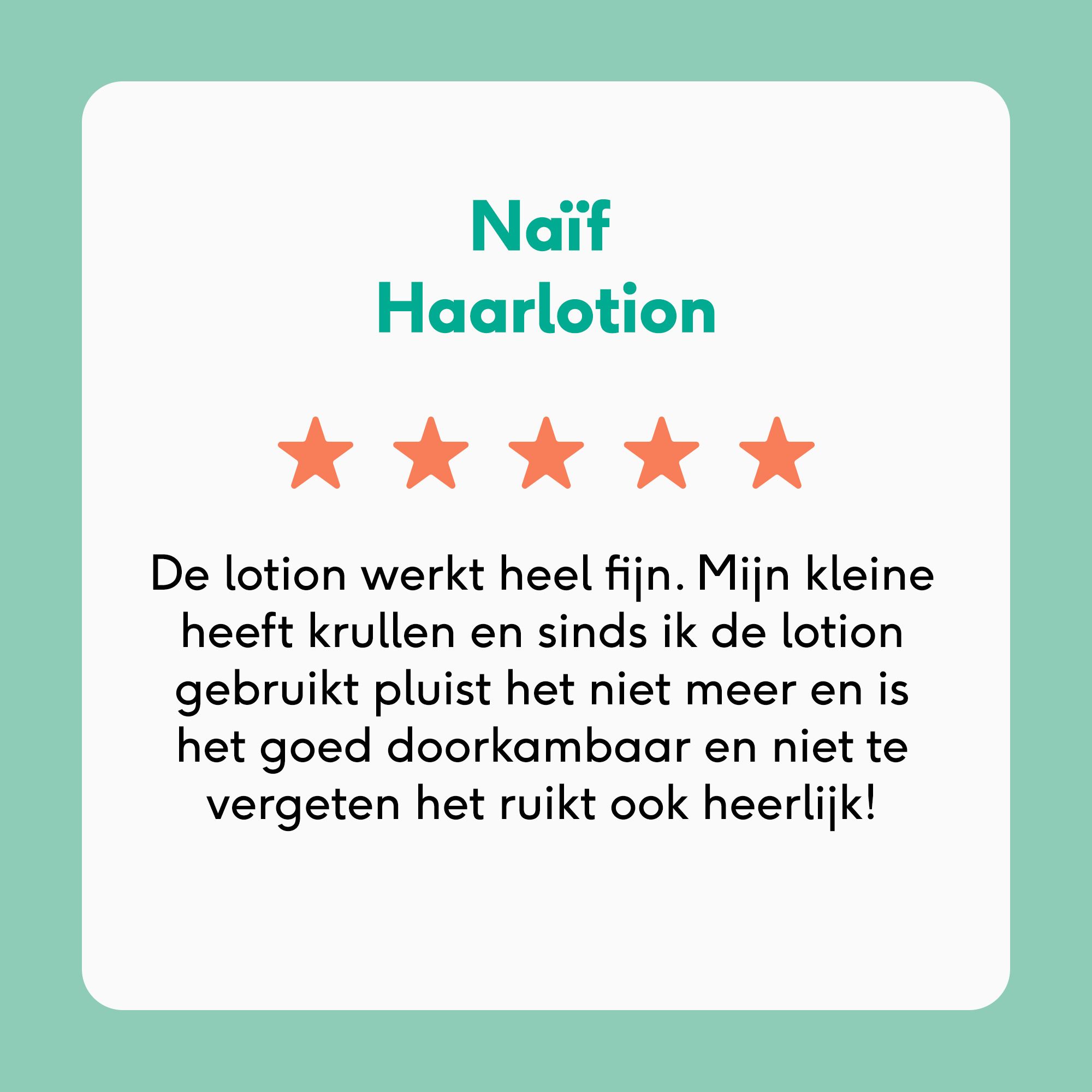 Kind met geel shirt en groene stoffen pop. Vegan-logo.