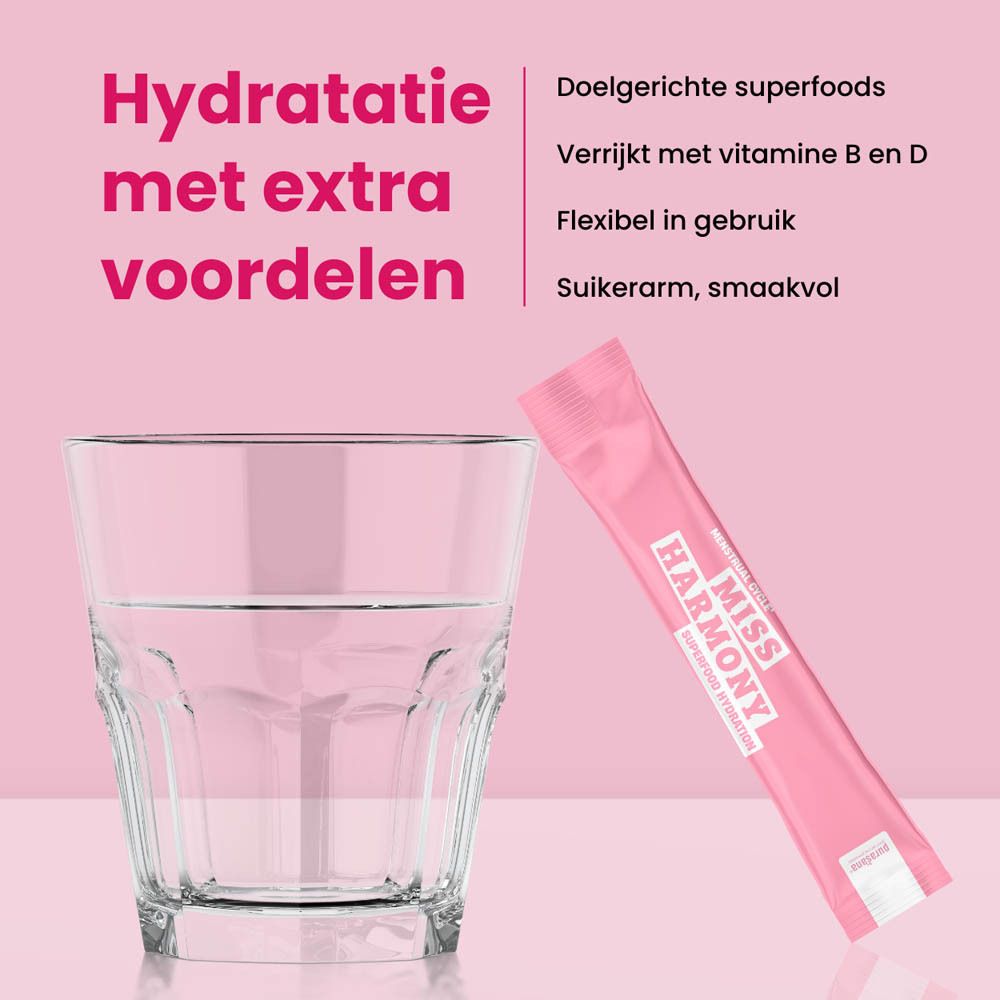 Roze doos met productafbeelding, frambozen en een zakje. Tekst: Miss Harmony, Superfood Hydration.