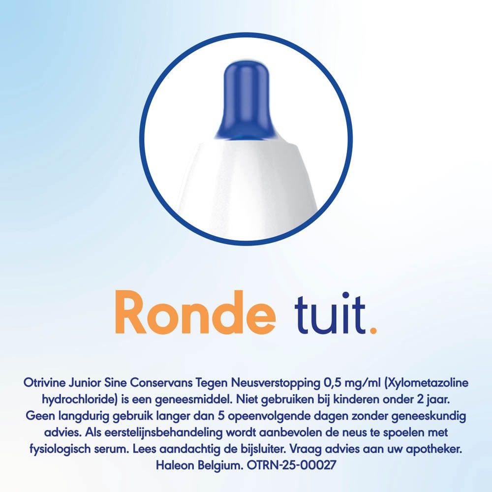 Otrivine Junior neusspray, witte fles met blauwe dop.