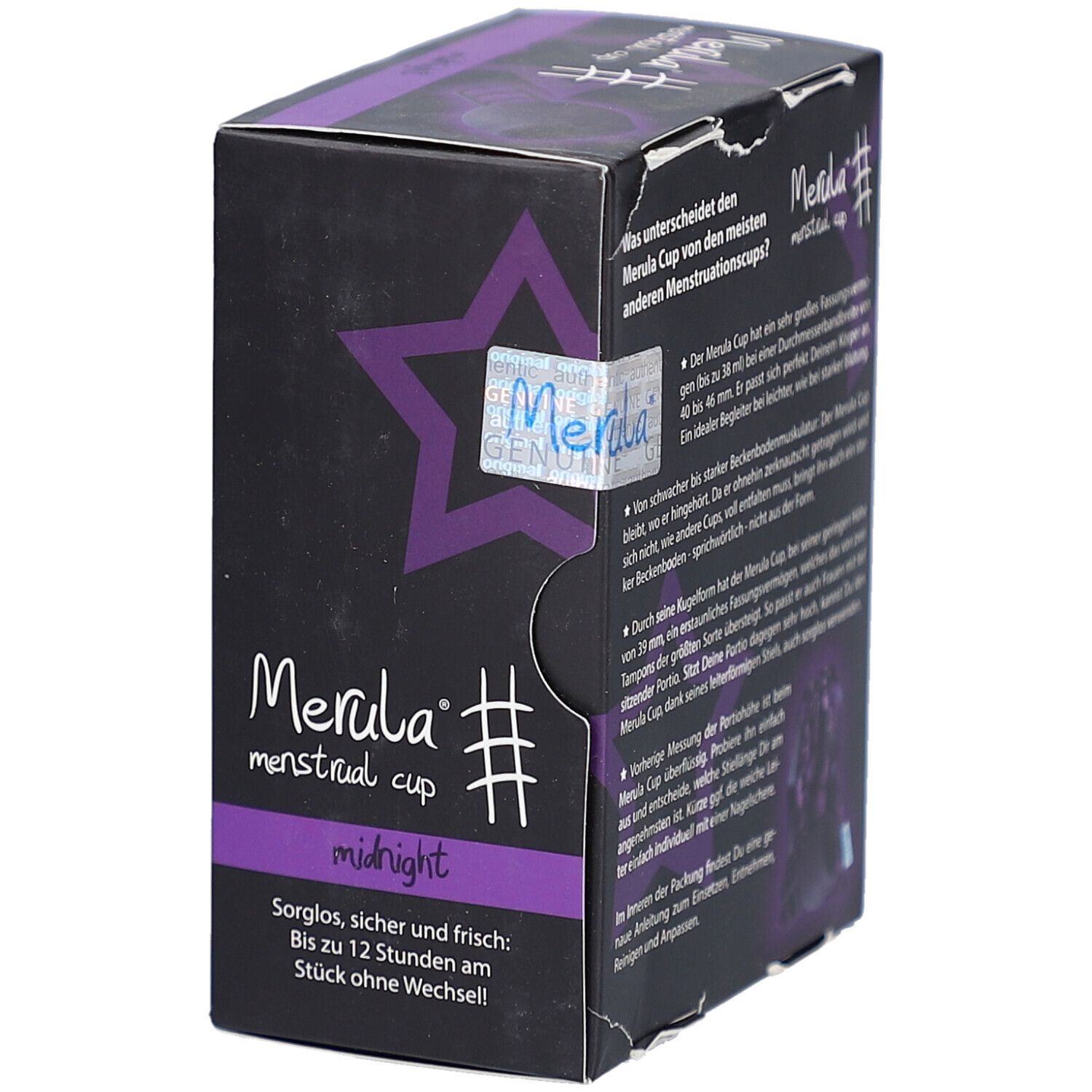 Zwarte doos met tekst: Merula menstrual cup, midnight. Echtheidscertificaat. Productinfo op de achterkant.