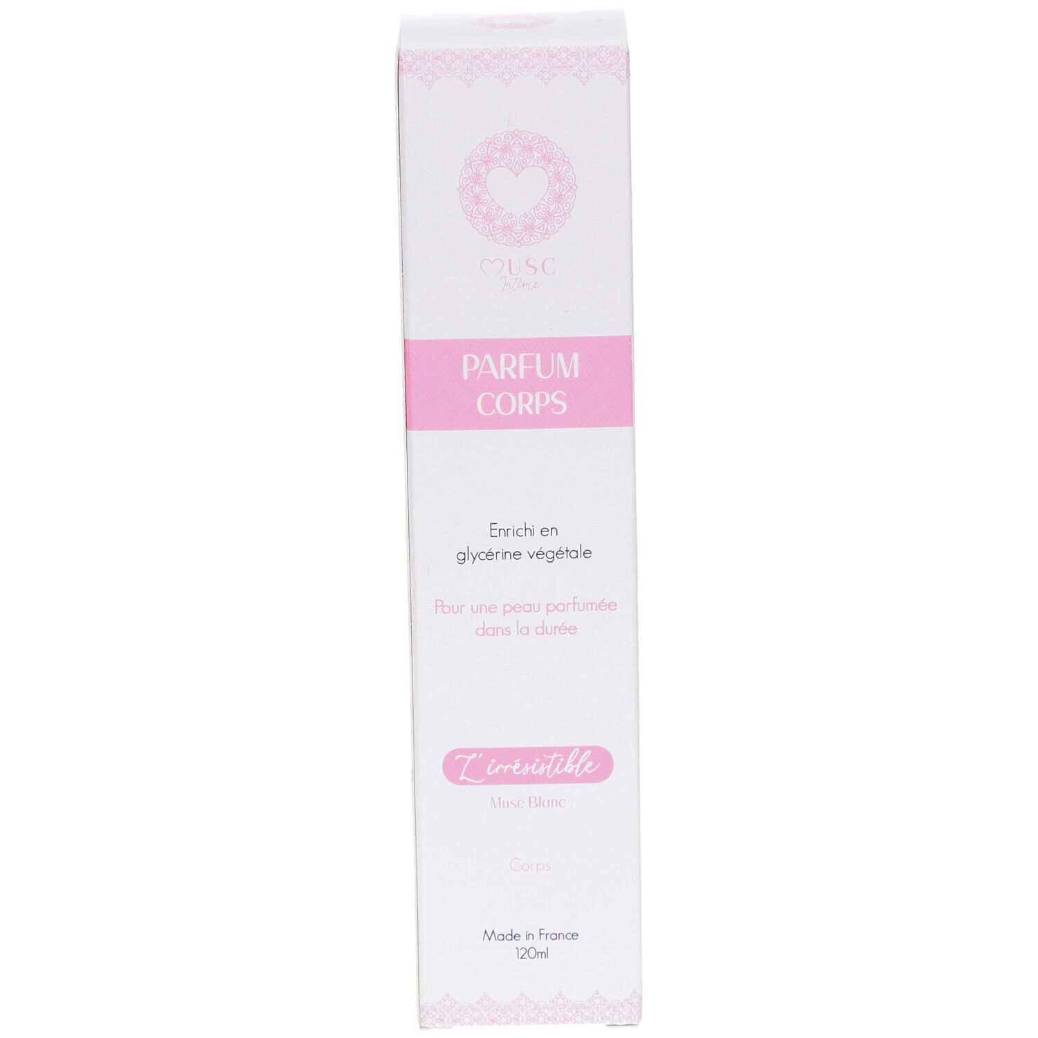 Langwerpige witte verpakking met roze accenten. Tekst: PARFUM CORPS, L'irrésistible, Musc Blanc. Gemaakt in Frankrijk. 20ml.