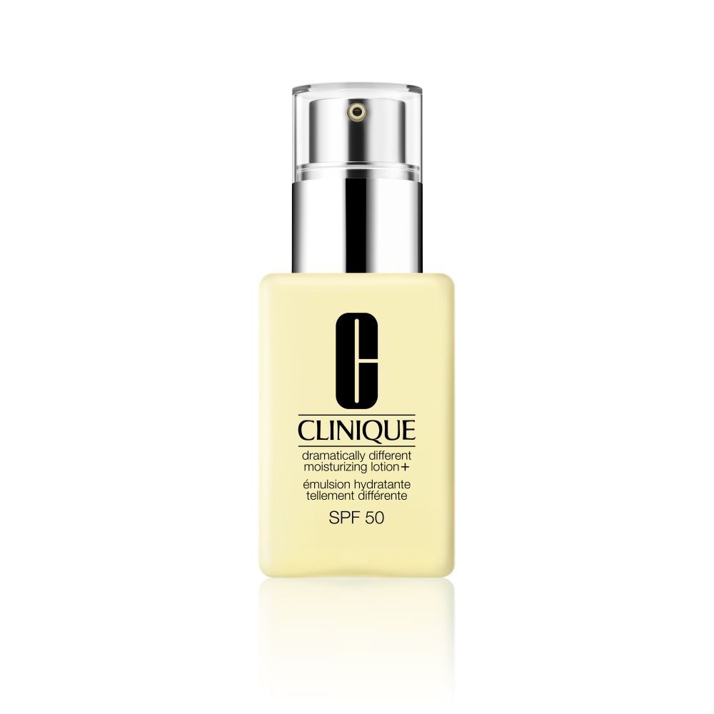 Gele fles met zilveren dop. Opschrift: Clinique, Dramatically Different Moisturizing Lotion+ SPF 50.