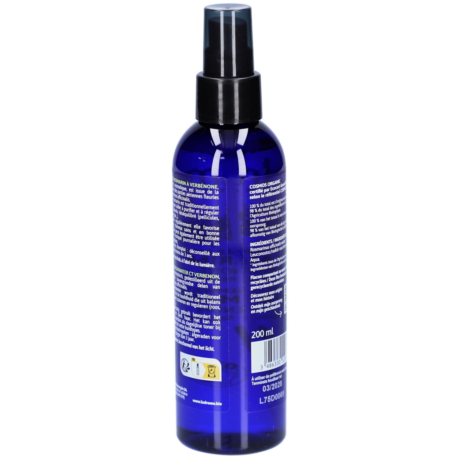 Achterkant van een blauwe fles. Tekst: Ingrediënten, lotnummer, houdbaarheidsdatum, QR-code, COSMOS ORGANIC-certificering.