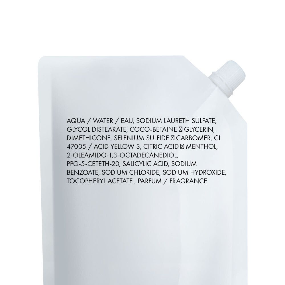 Ingrediënten van de shampoo. Tekst: Aqua, Sodium Laureth Sulfate, Glycol Distearate, etc.